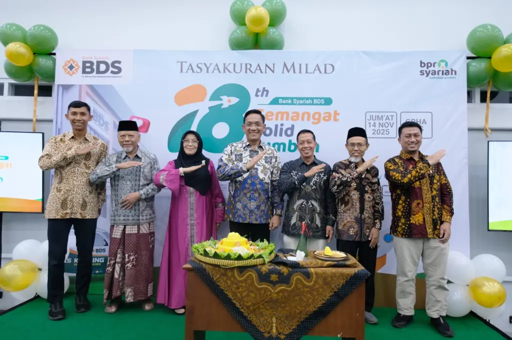 wakil wali kota yogyakarta hadiri milad bank syariah bds